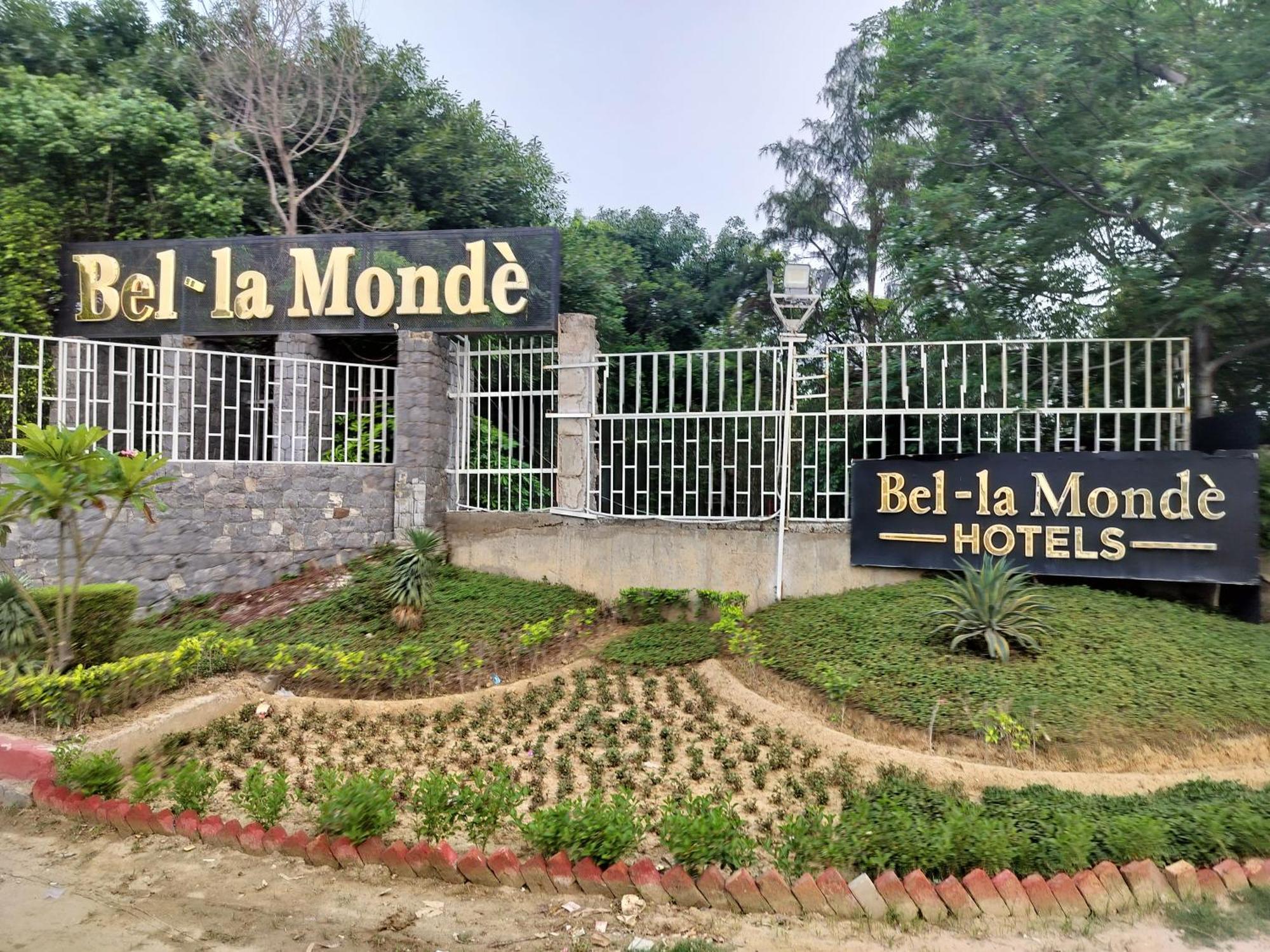 Bel-La Monde Hotel Nh8 At 6Km From Igi Airport Delhi New Delhi Exterior photo