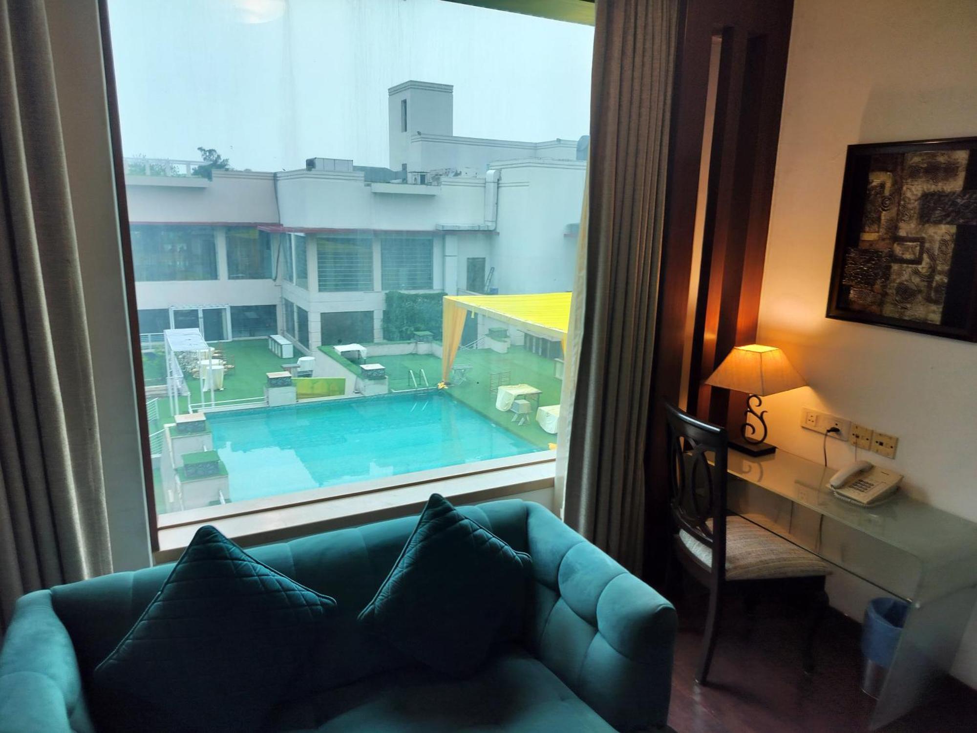 Bel-La Monde Hotel Nh8 At 6Km From Igi Airport Delhi New Delhi Exterior photo