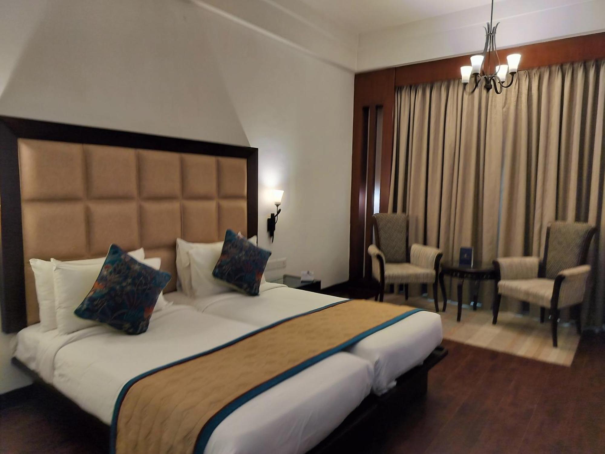 Bel-La Monde Hotel Nh8 At 6Km From Igi Airport Delhi New Delhi Exterior photo