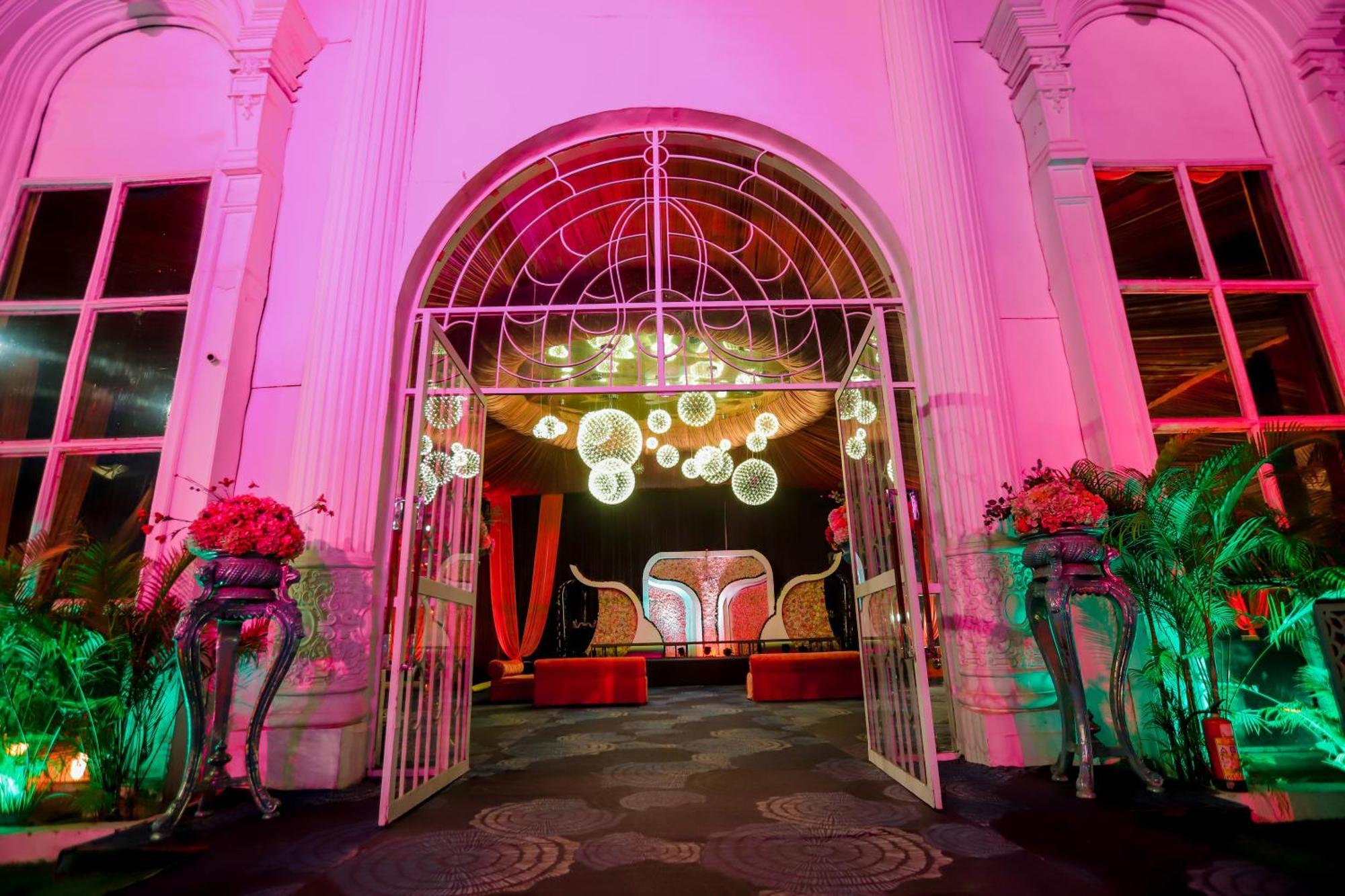 Bel-La Monde Hotel Nh8 At 6Km From Igi Airport Delhi New Delhi Exterior photo