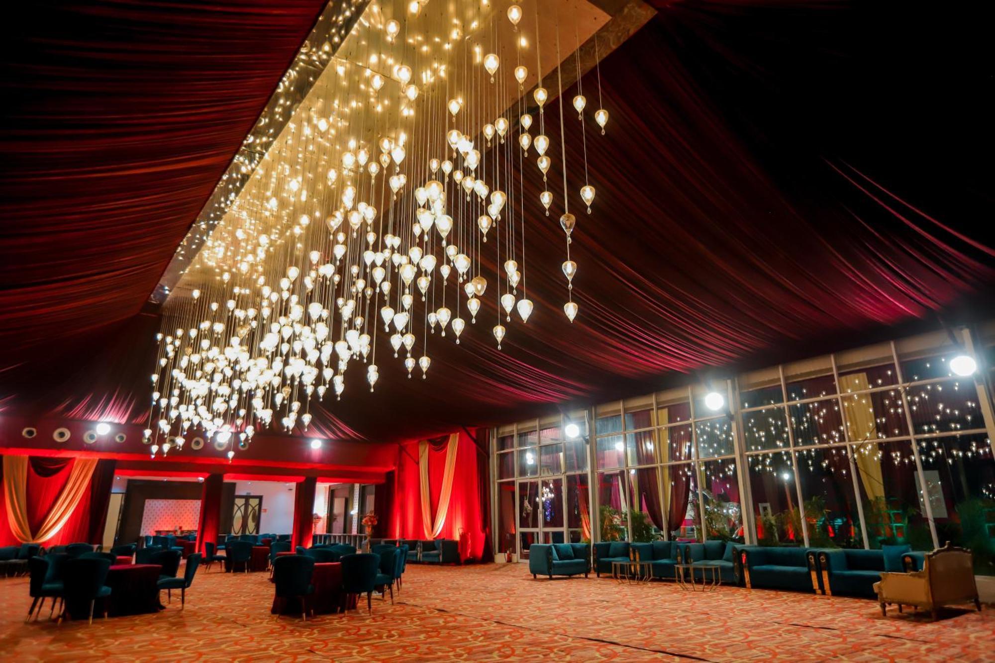 Bel-La Monde Hotel Nh8 At 6Km From Igi Airport Delhi New Delhi Exterior photo