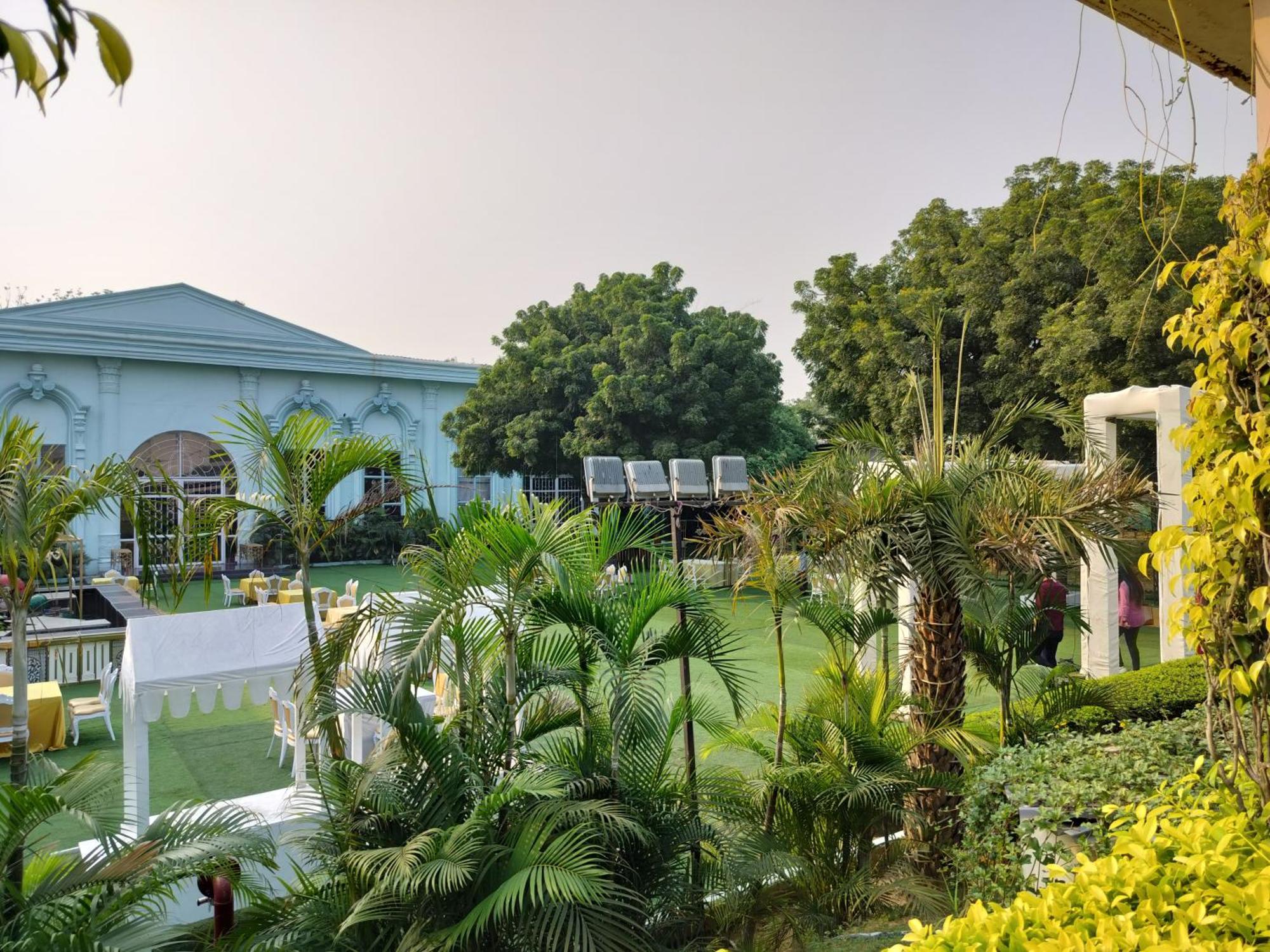 Bel-La Monde Hotel Nh8 At 6Km From Igi Airport Delhi New Delhi Exterior photo